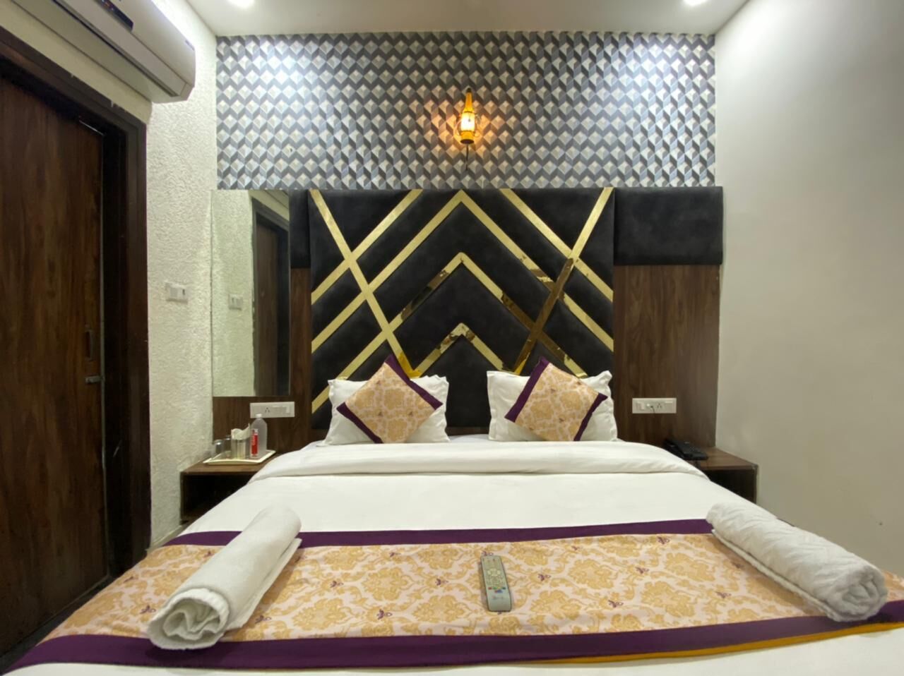 Hotel DG By Divud Ecom
