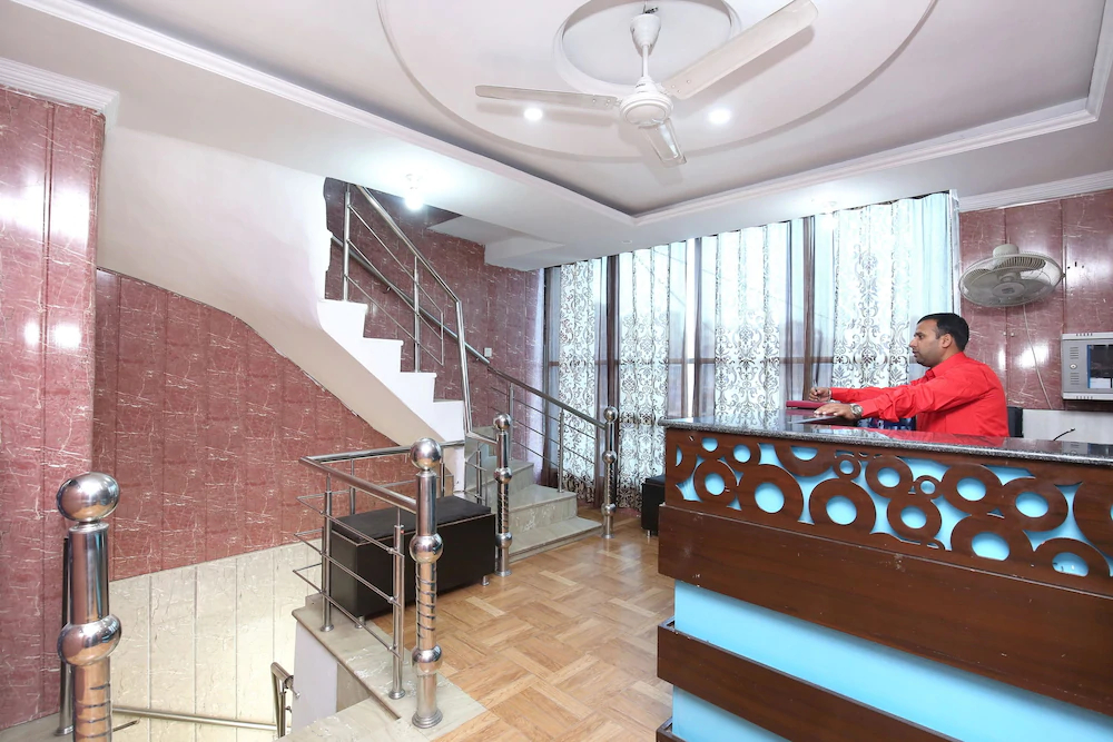 Hotel Diamond By OYO Rooms