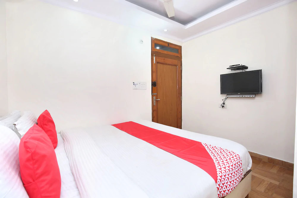 Hotel Diamond By OYO Rooms
