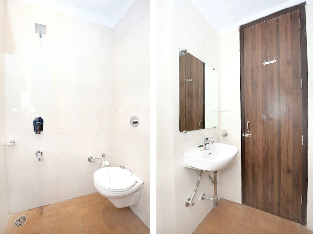 Hotel Grand Star by OYO Rooms