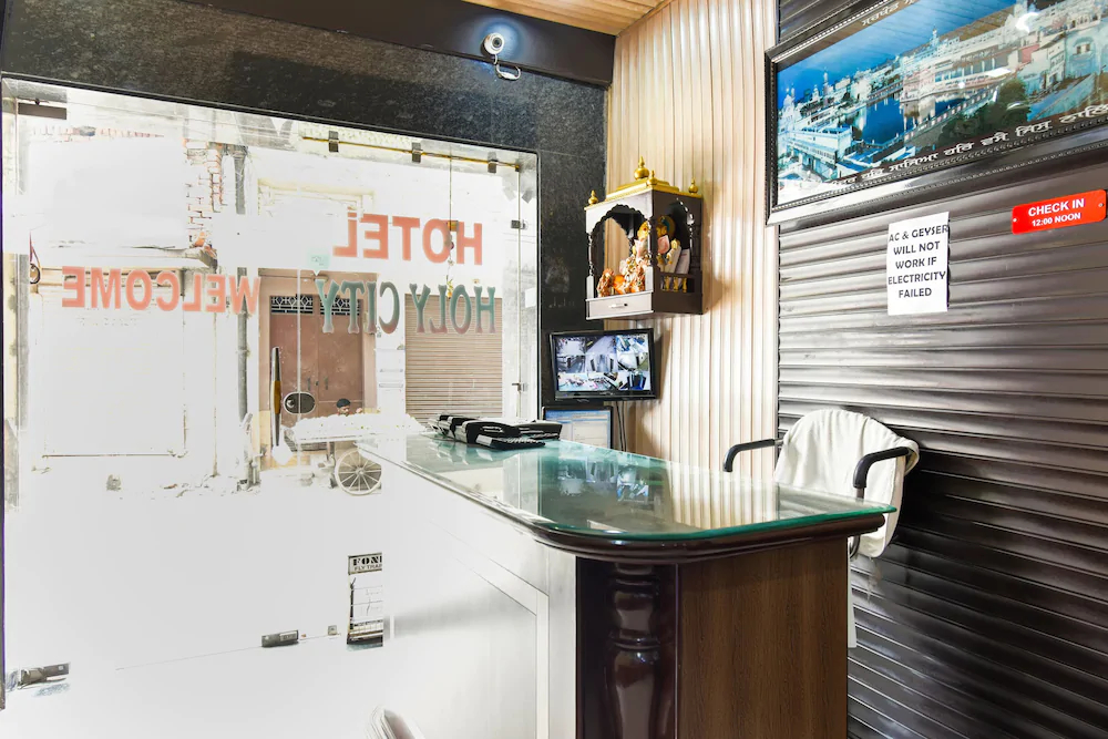 Hotel Holy City by OYO Rooms