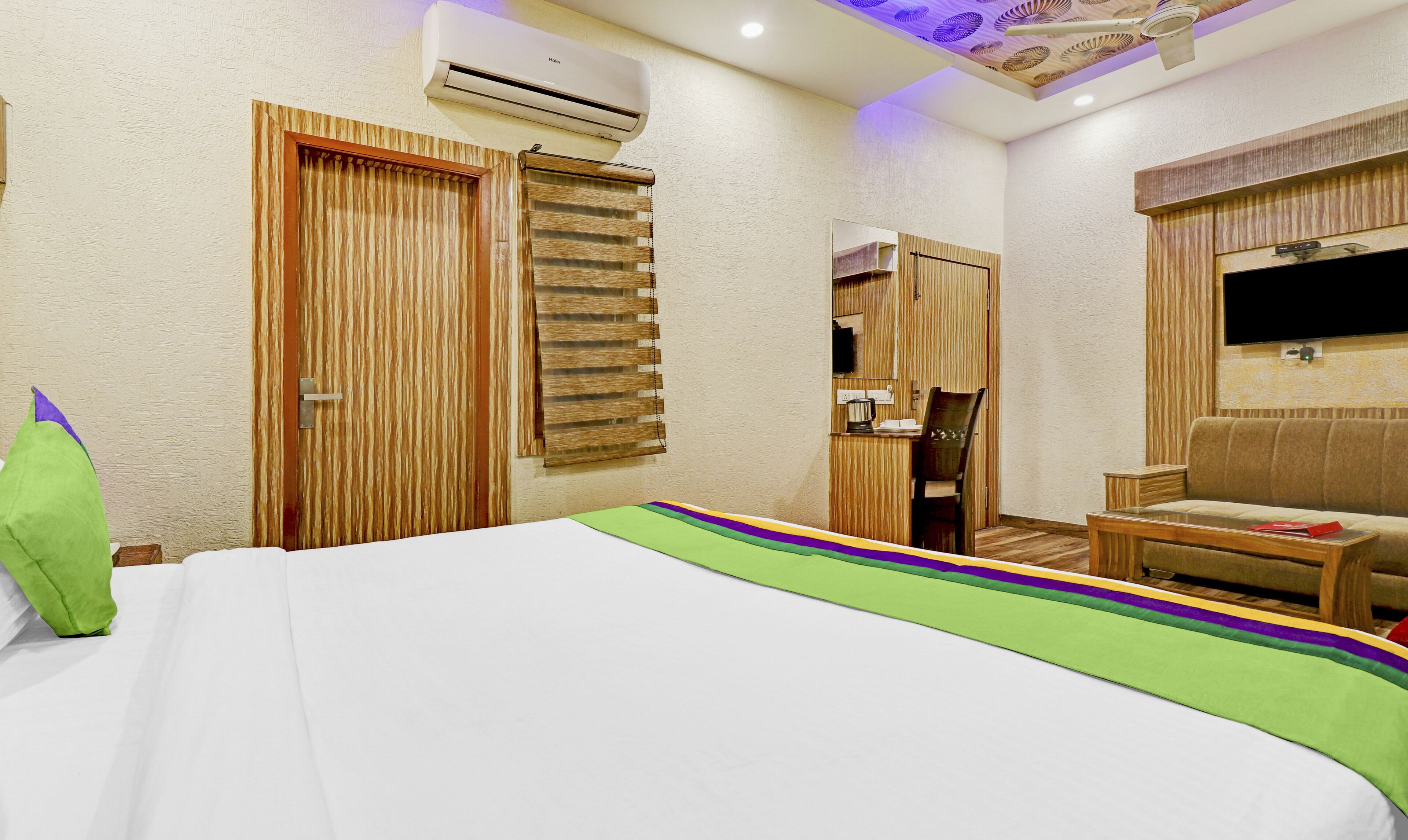 Hotel PVRX Amritsar by Treebo Trend