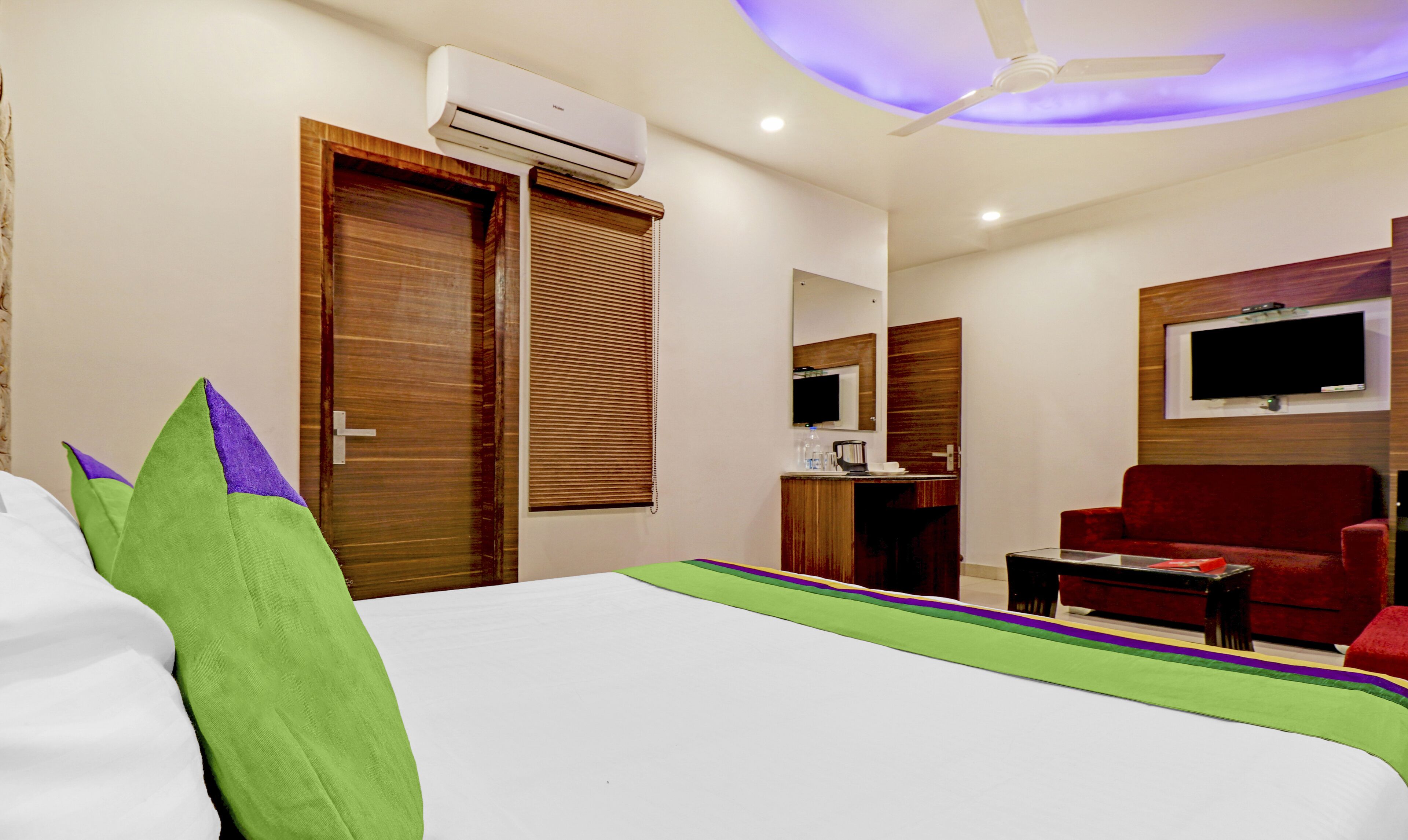 Hotel PVRX Amritsar by Treebo Trend