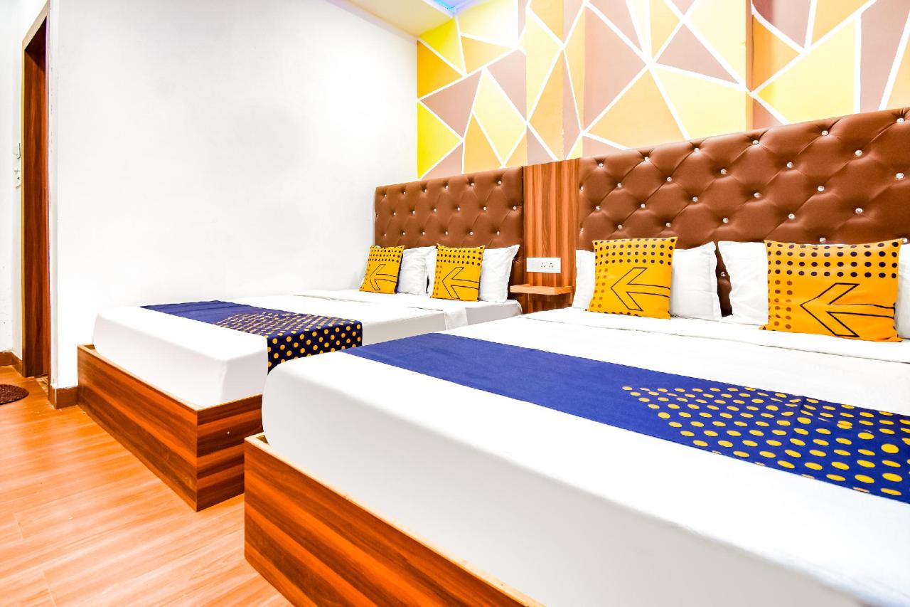 Hotel Royal House by OYO Rooms