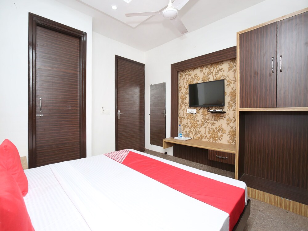 Hotel Royal Vij By OYO Rooms