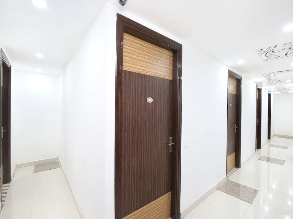 Hotel Royal Vij By OYO Rooms