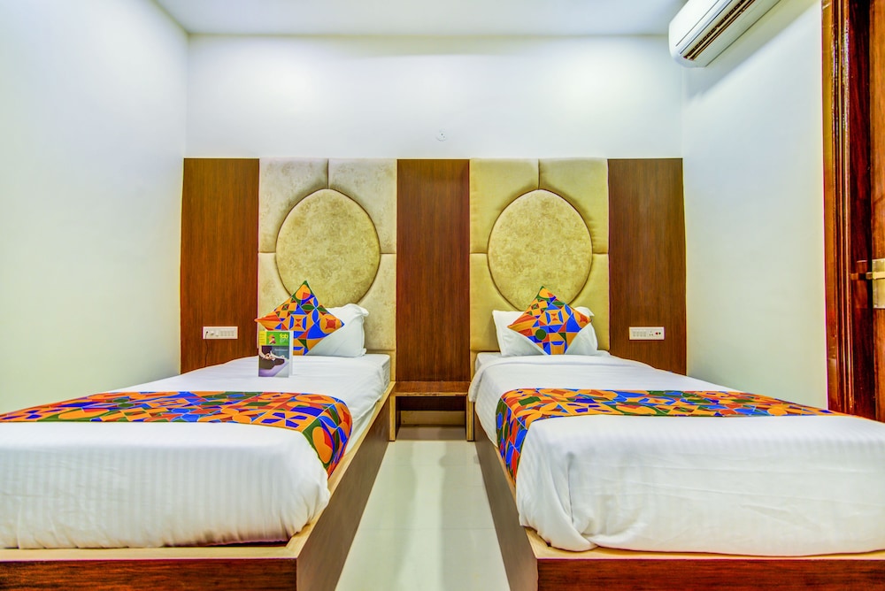 Nayyar Inn by FabHotel