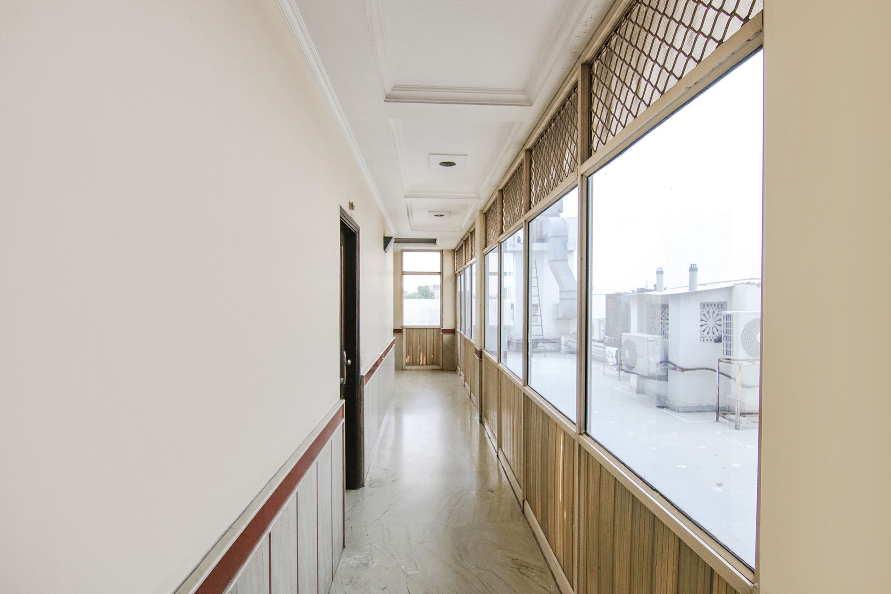 FabHotel Jalandhar Corporate Suites