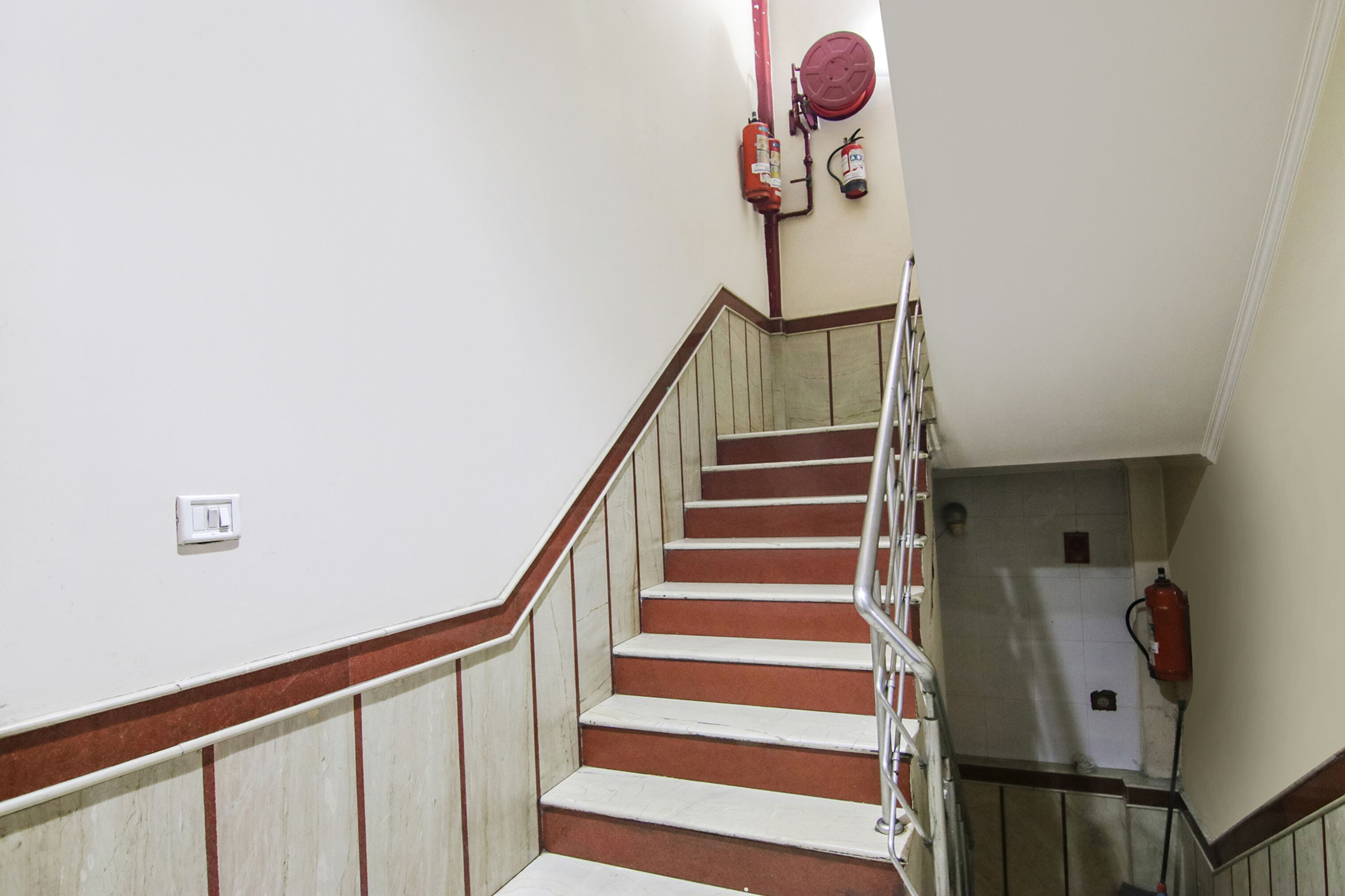 FabHotel Jalandhar Corporate Suites