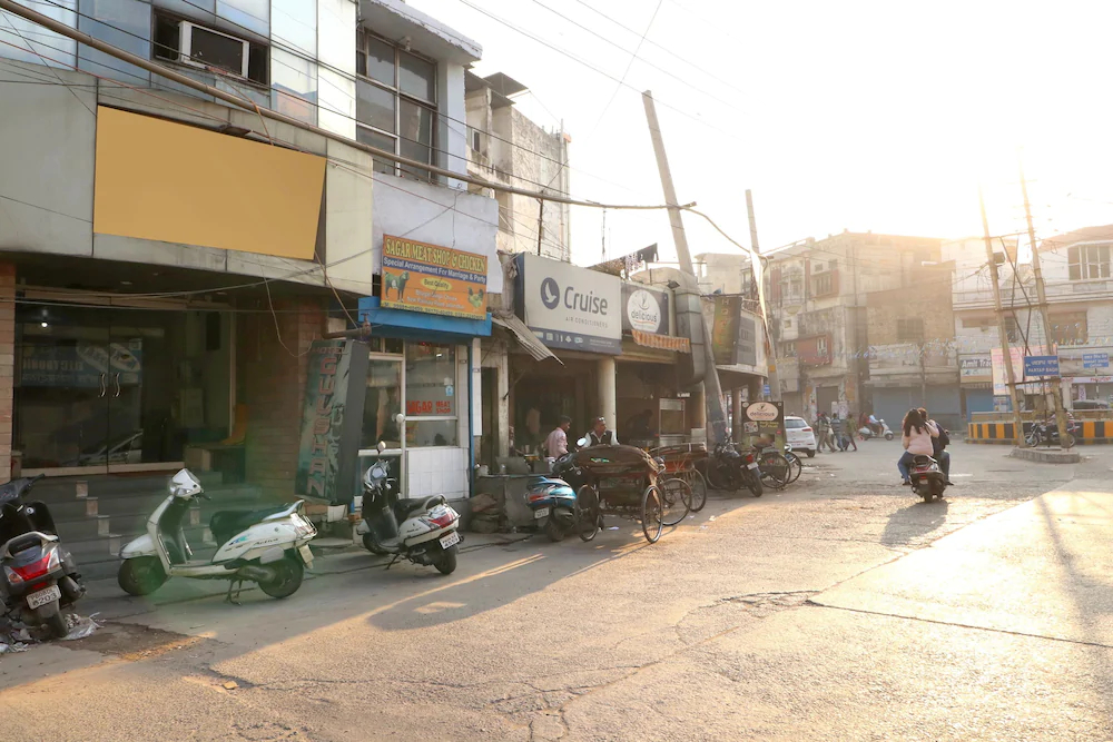 Hotel Gulshan by OYO Rooms