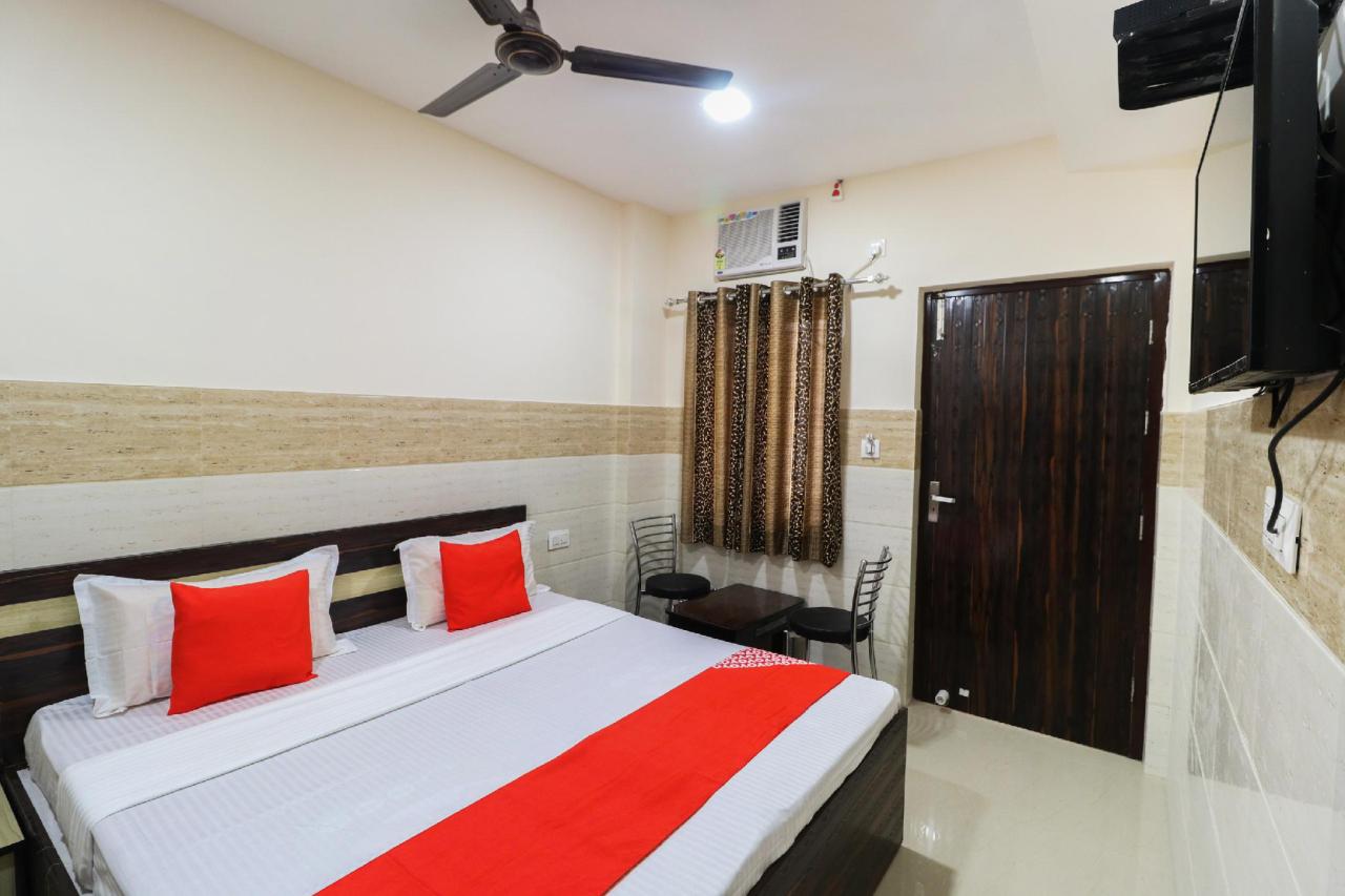 Hotel K Fort by OYO Rooms