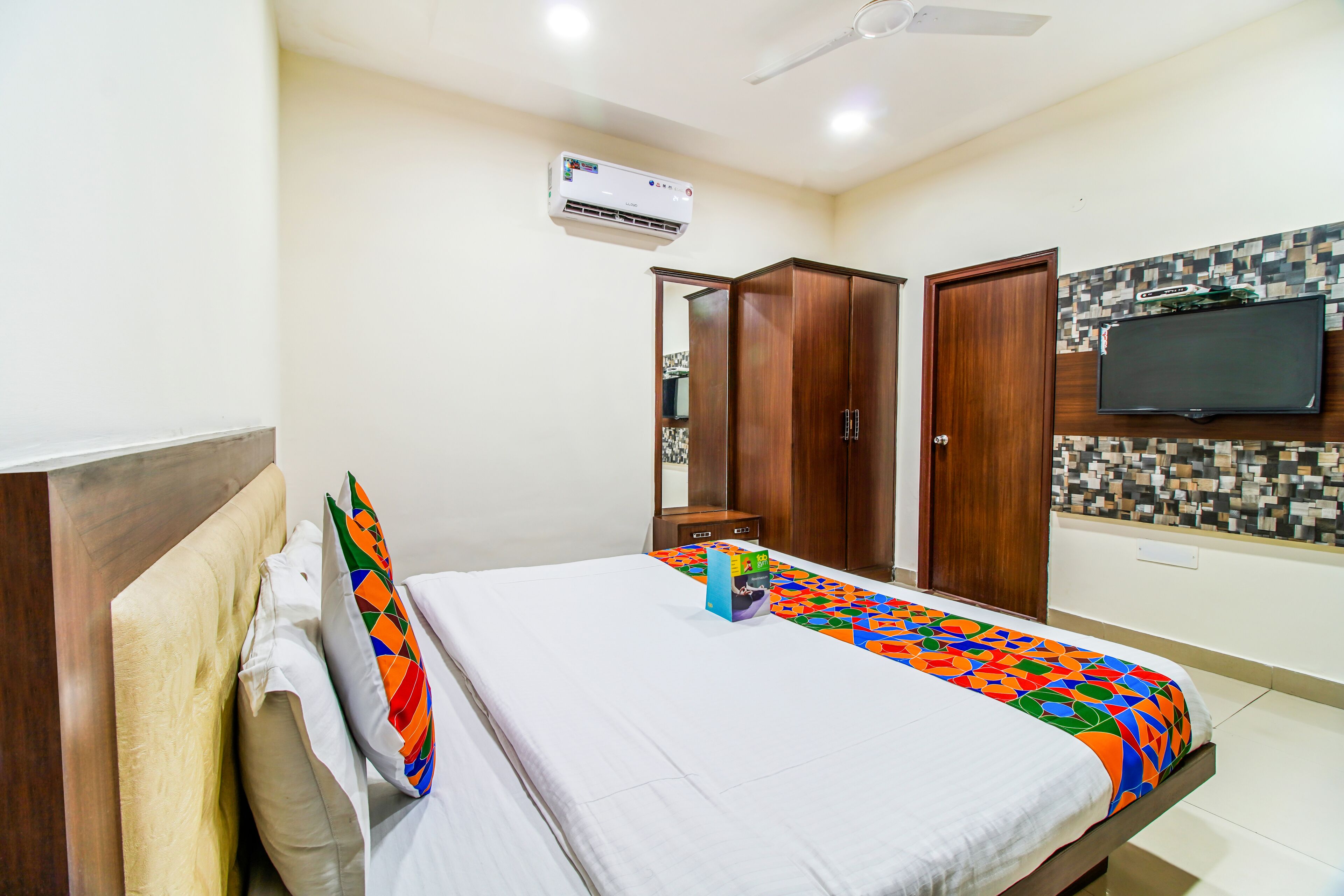 Fabhotel Casa