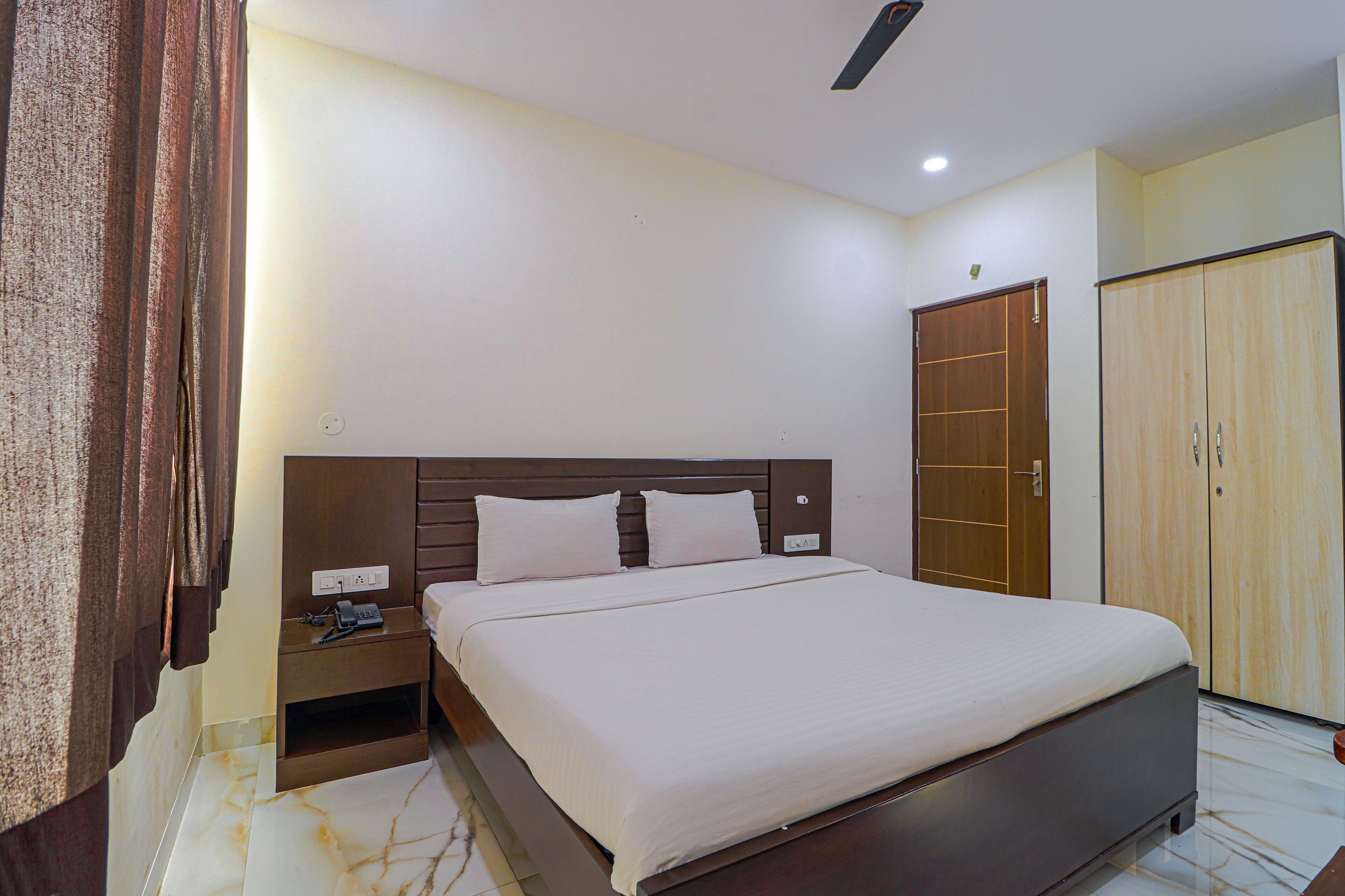 Fabhotel Casa