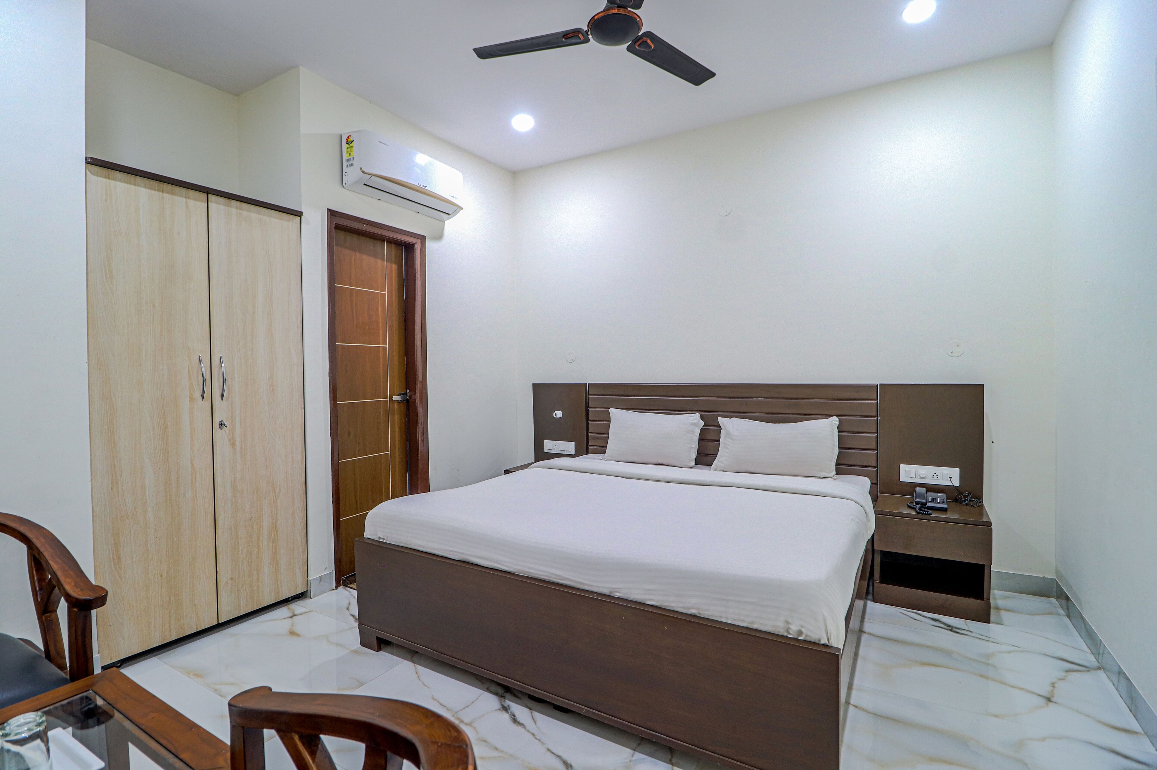Fabhotel Casa