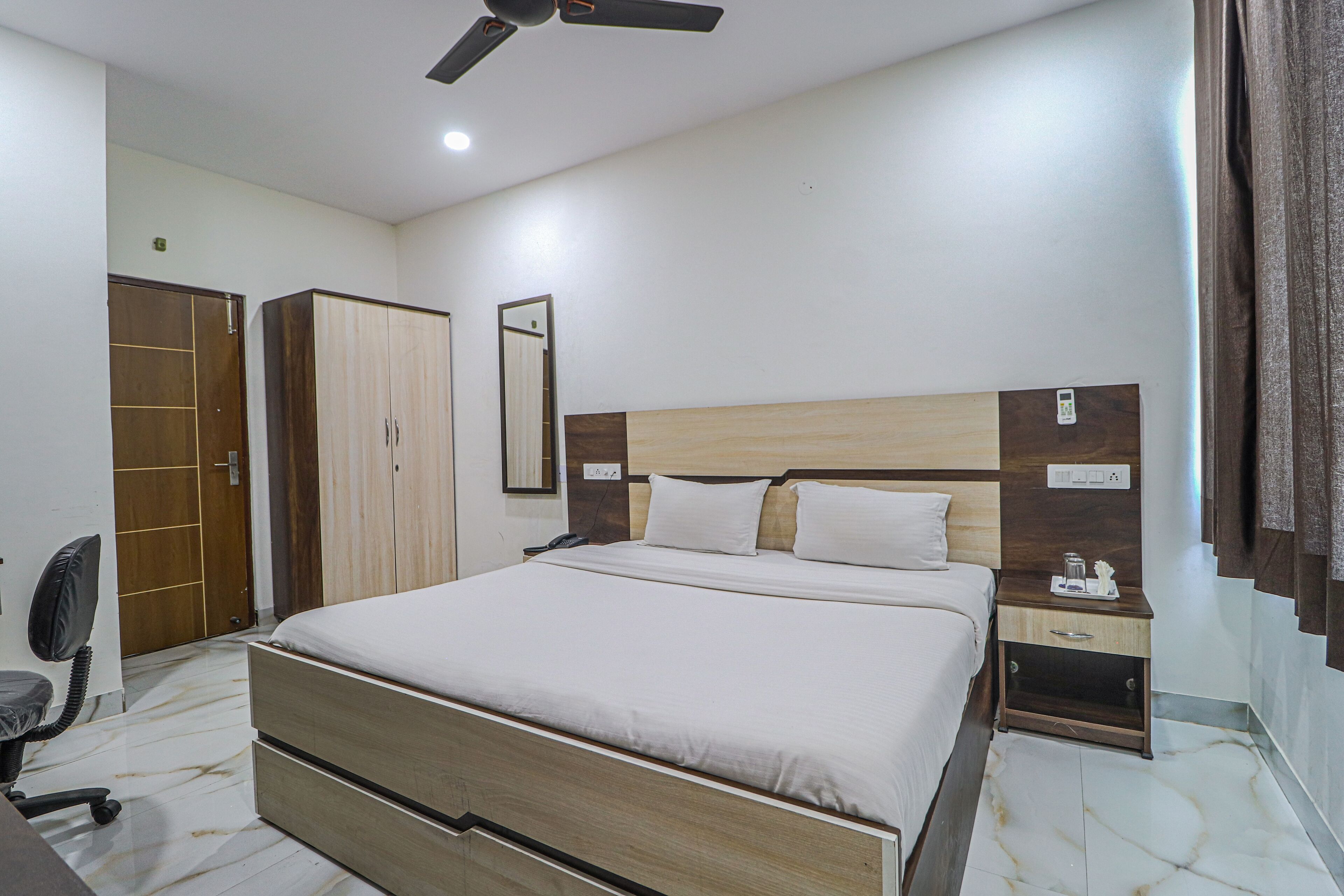 Fabhotel Casa