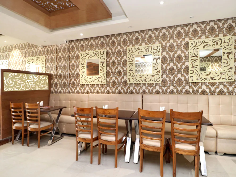 Hotel Fb By OYO Rooms