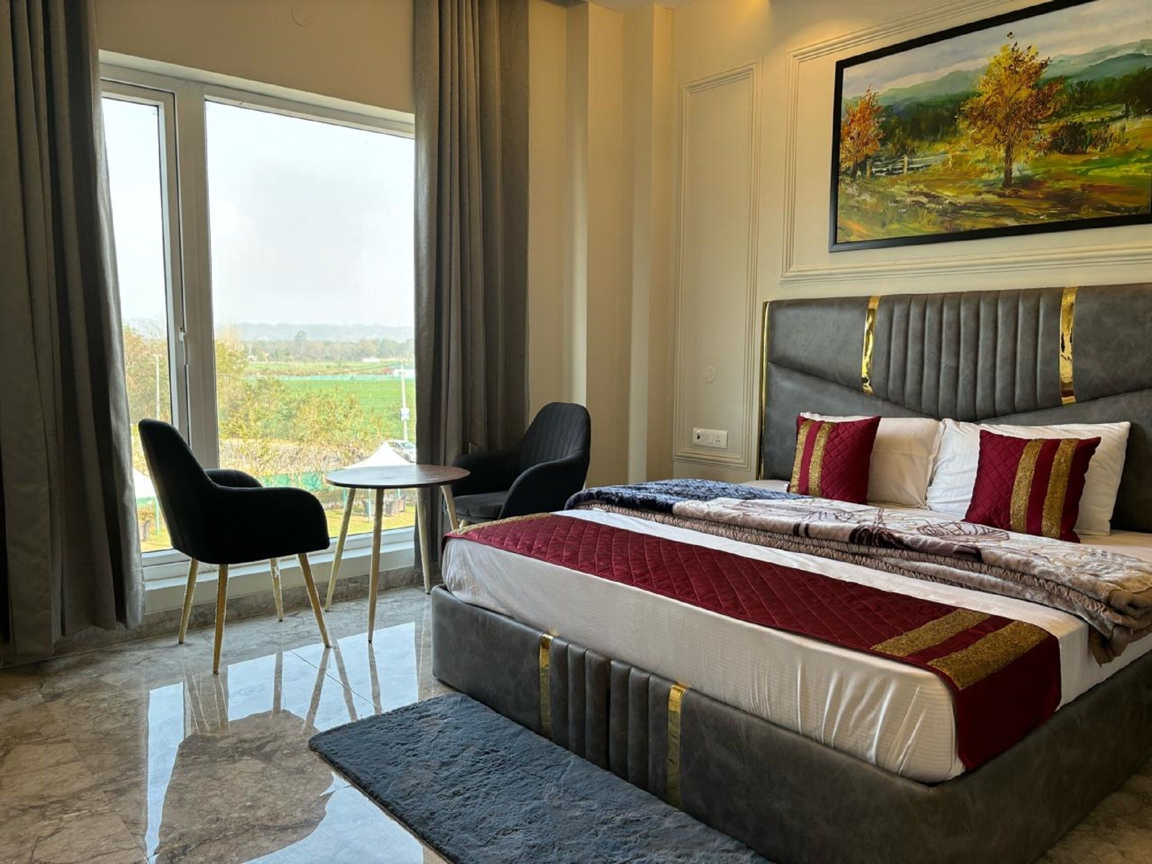 Siswan View Hotel