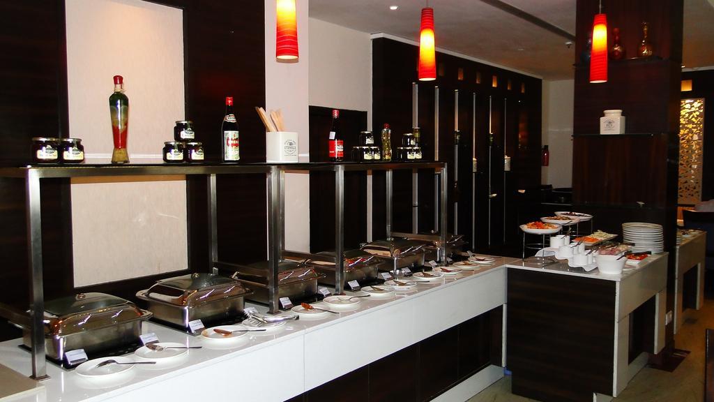 City Heart Sarovar Portico