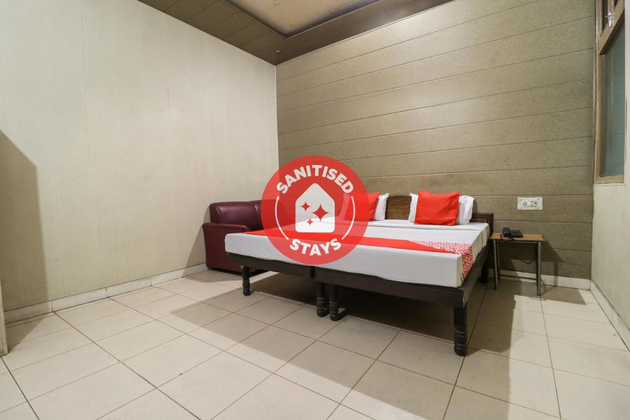 Hotel Mukat by OYO Rooms