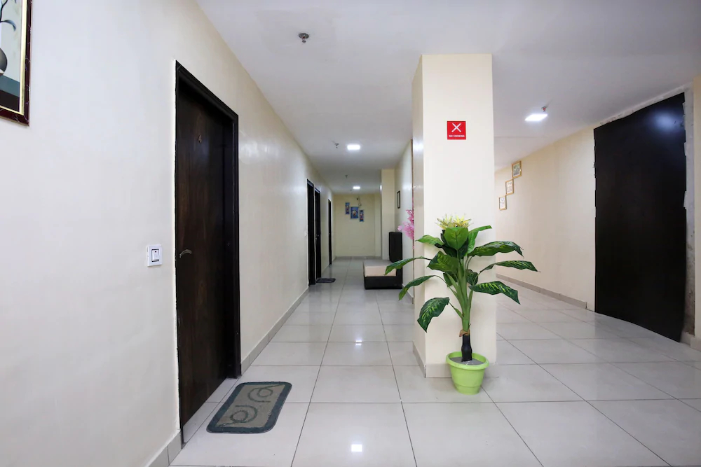 Hotel Sidana Solitaires by OYO Rooms
