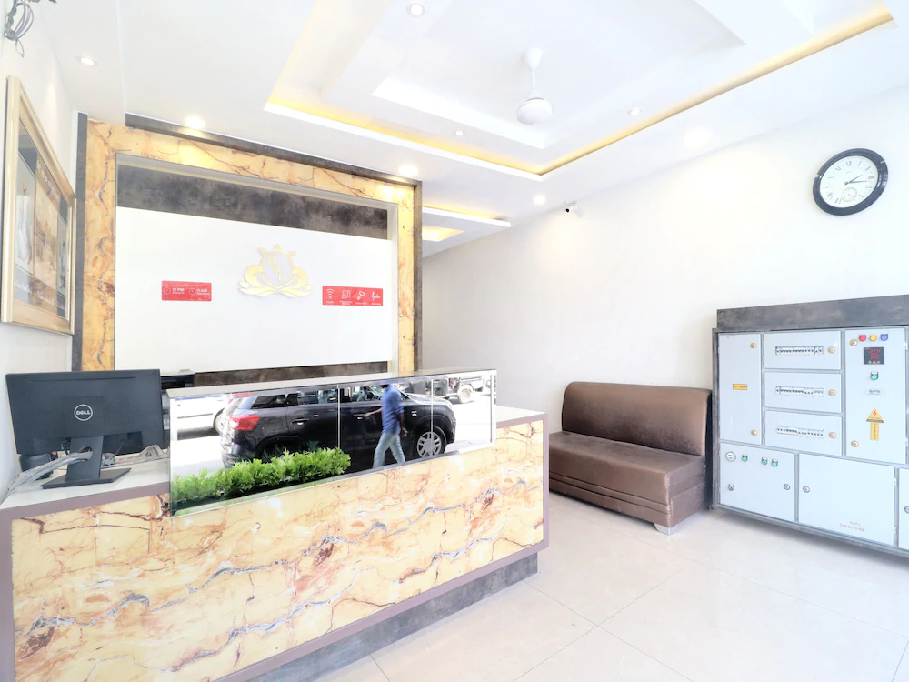 OYO 15005 Hotel K-Homes