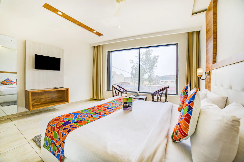 Hotel Destination by FabHotel