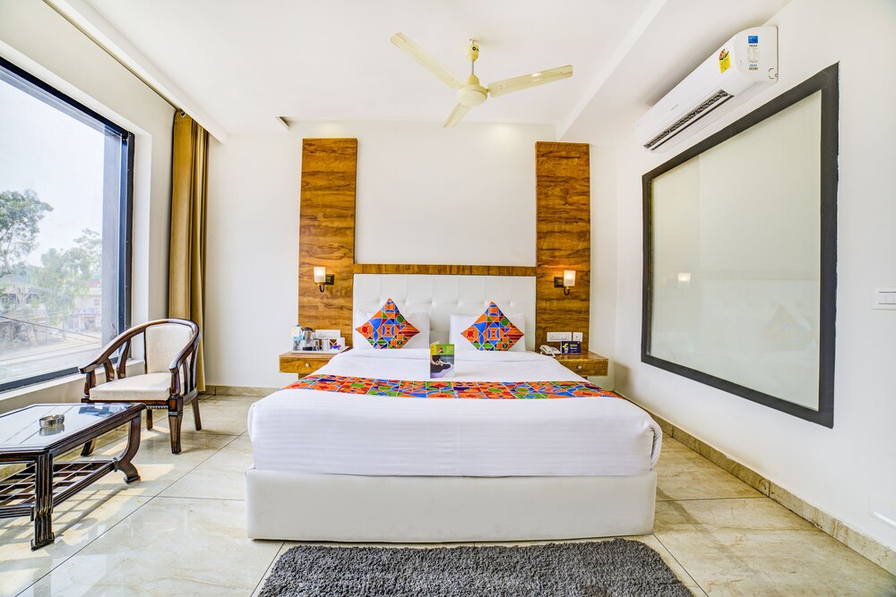 Hotel Destination by FabHotel