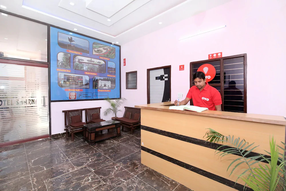 Hotel Sharnam