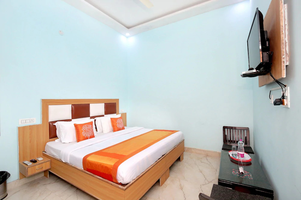Hotel Sharnam