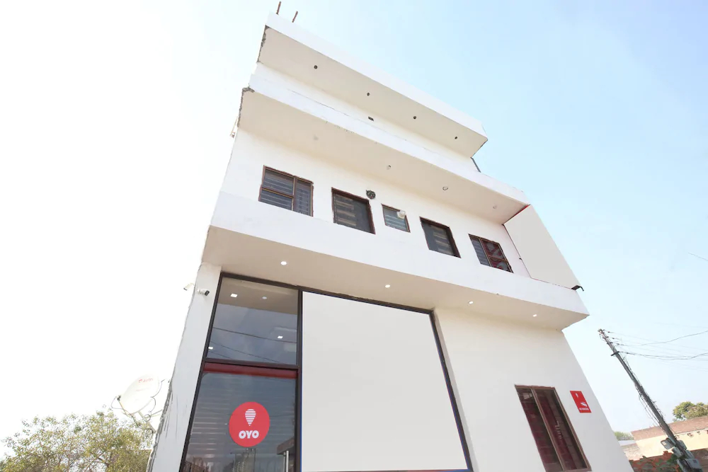 Hotel Sharnam