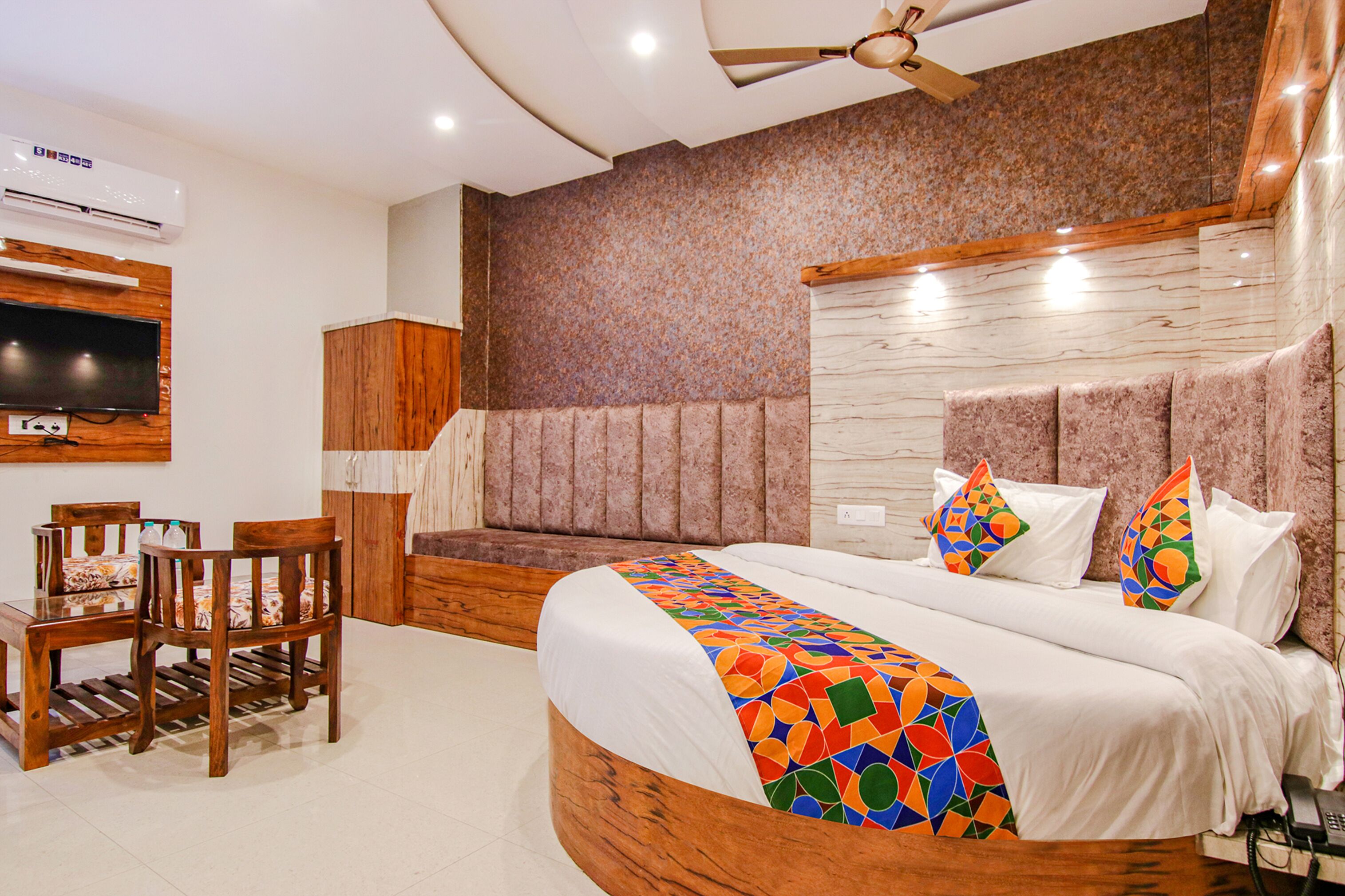 Meridian Inn By FabHotel