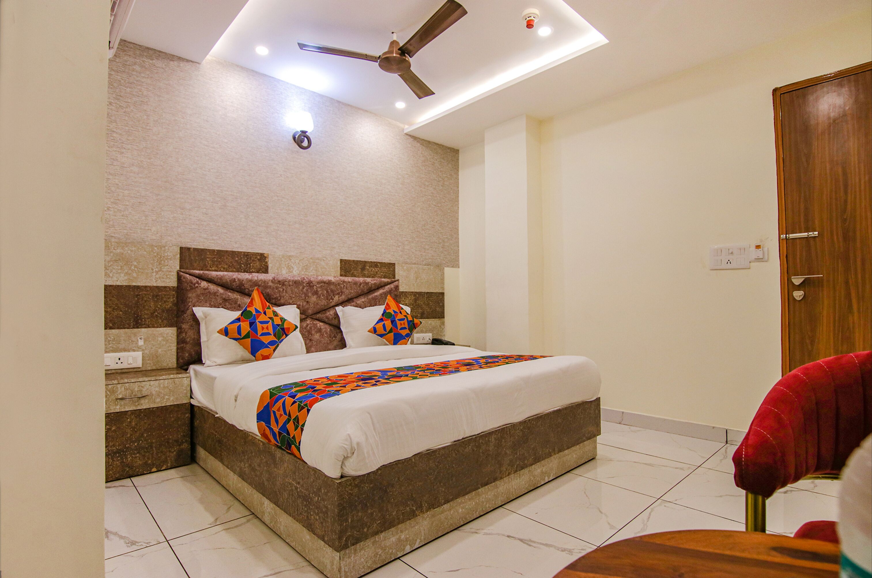 Meridian Inn By FabHotel