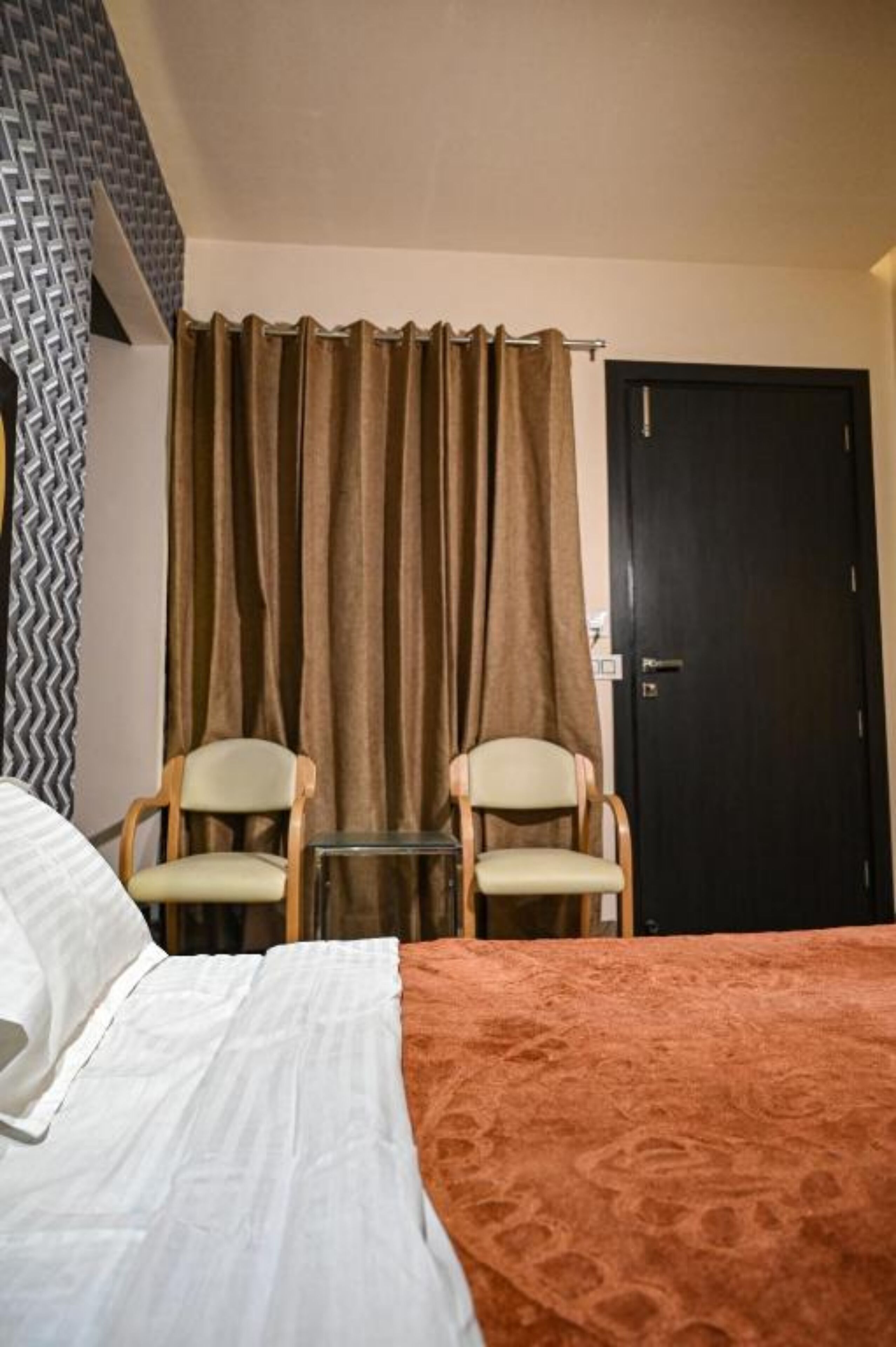 Goroomgo Shamyana Hotel Punjab