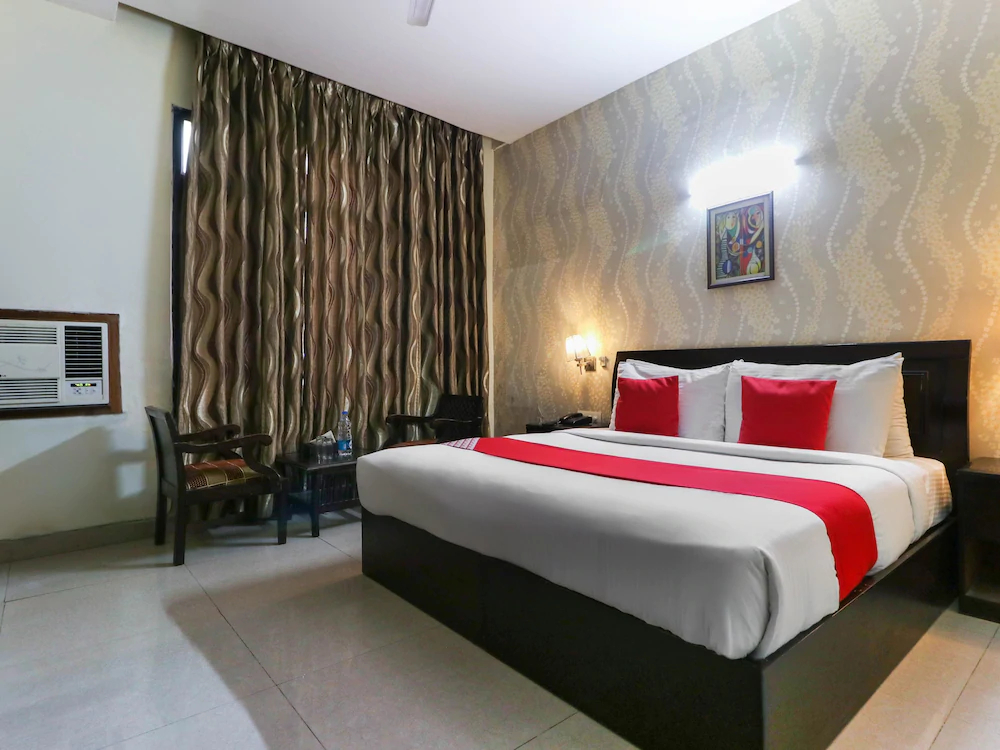 Hotel Jiwan Plaza by OYO Rooms