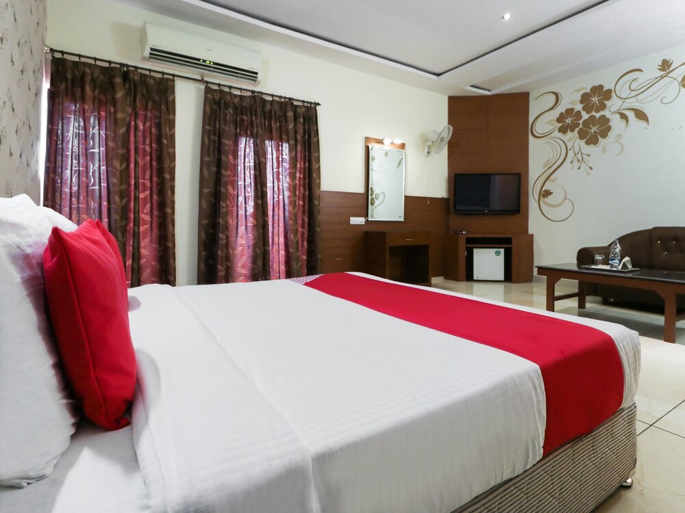 Hotel Jiwan Plaza by OYO Rooms