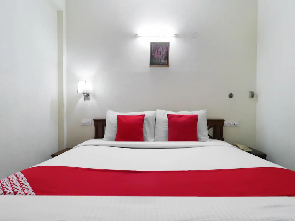 Hotel Jiwan Plaza by OYO Rooms