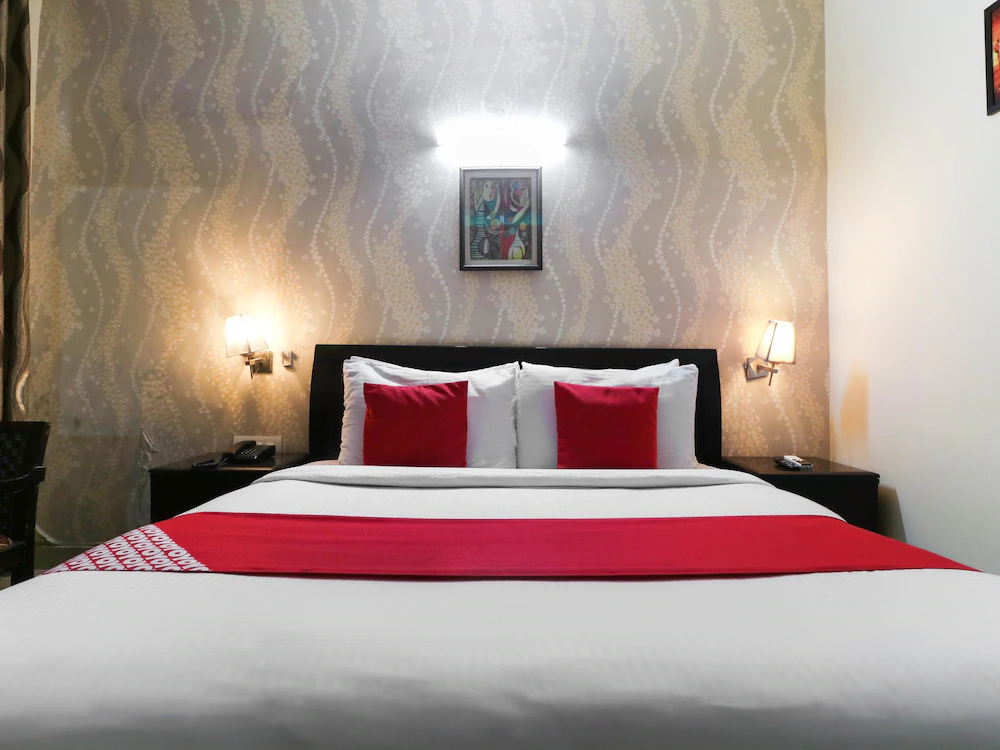 Hotel Jiwan Plaza by OYO Rooms