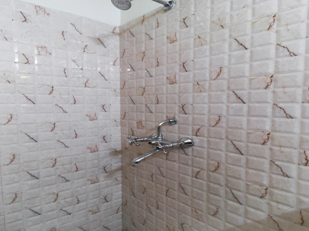 Hotel Jiwan Plaza by OYO Rooms