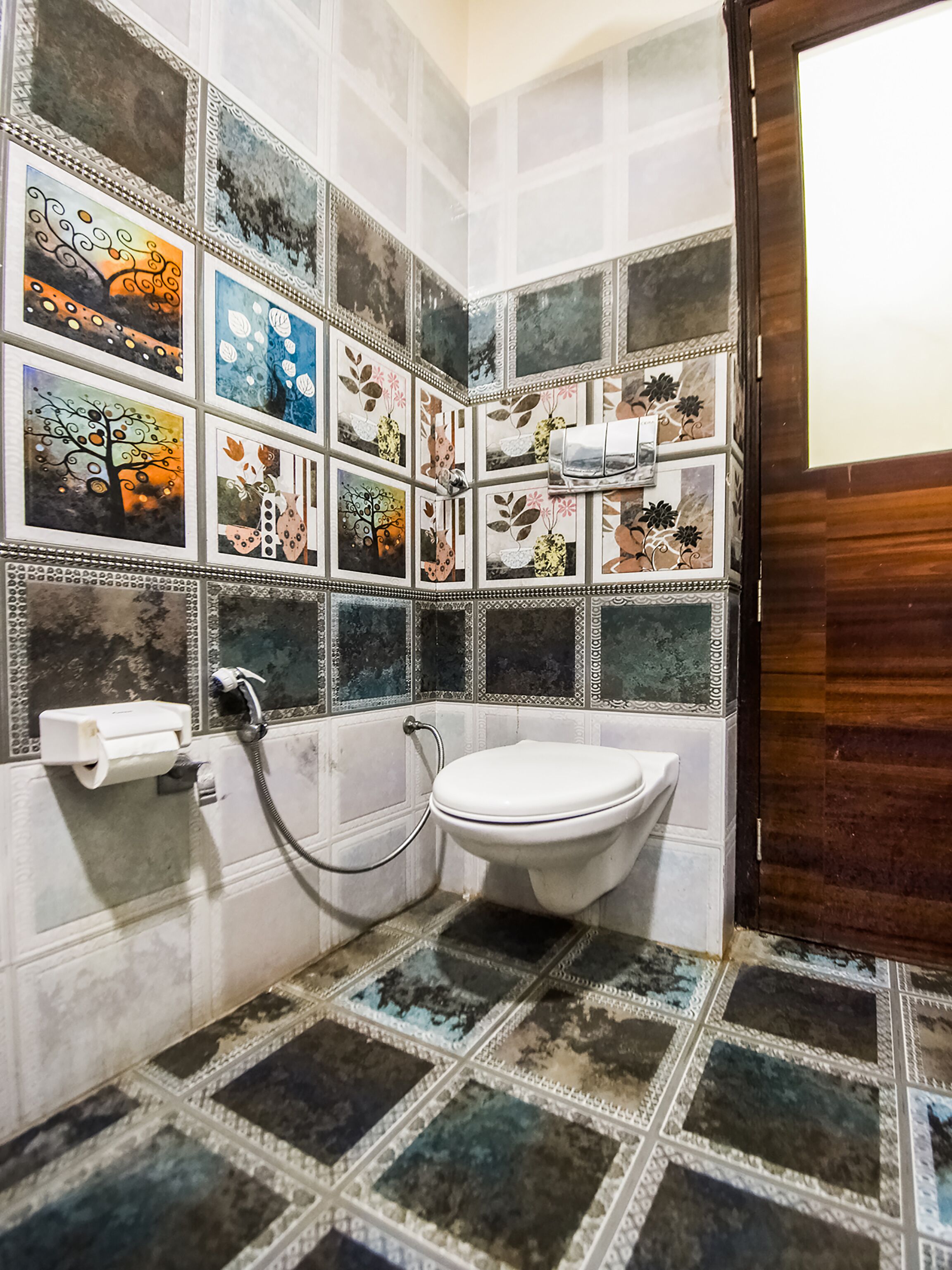 Uttam Residency by OYO Rooms