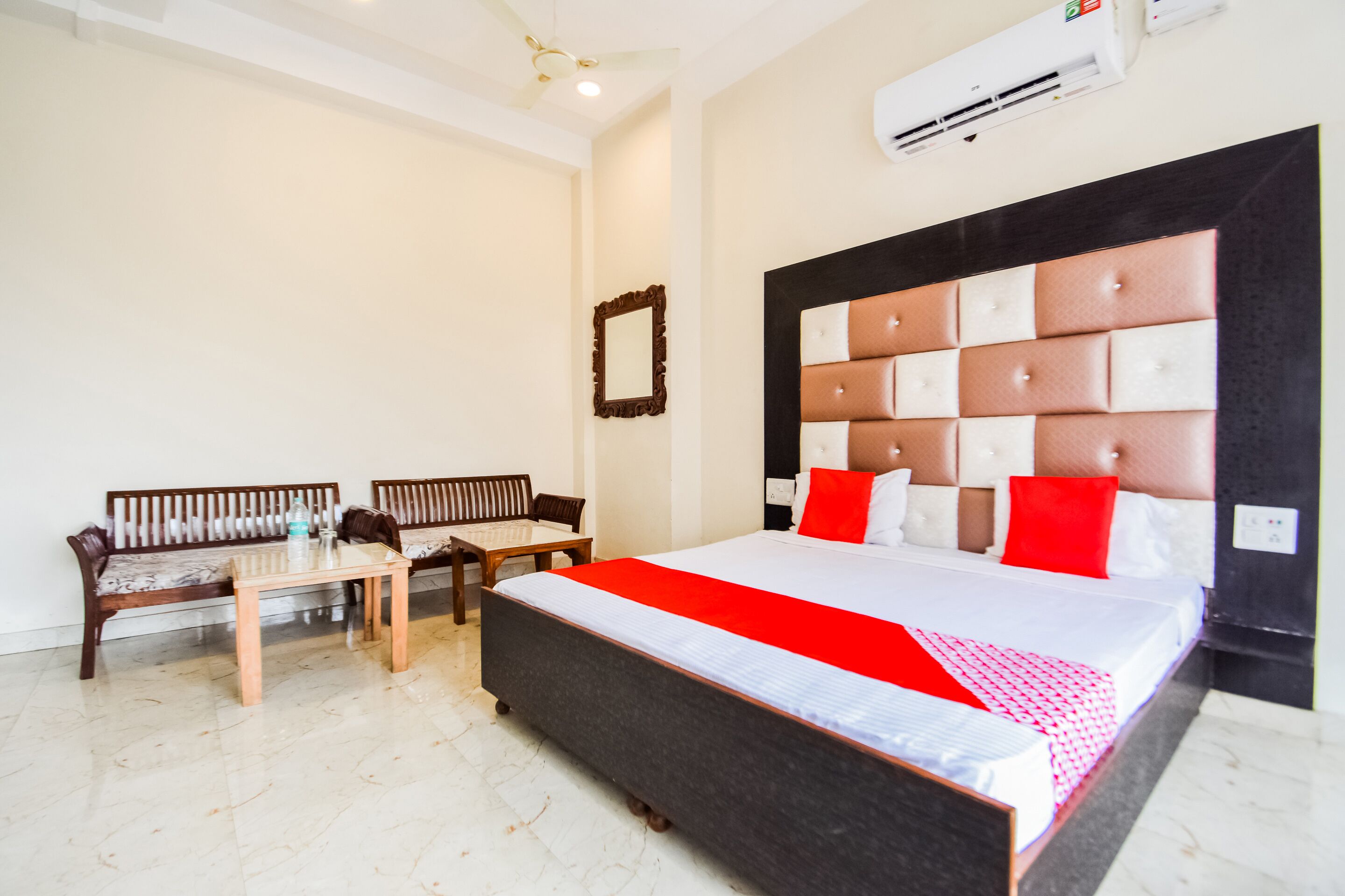 Uttam Residency by OYO Rooms