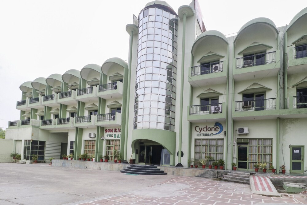 Hotel Sutlej Classic by OYO Rooms