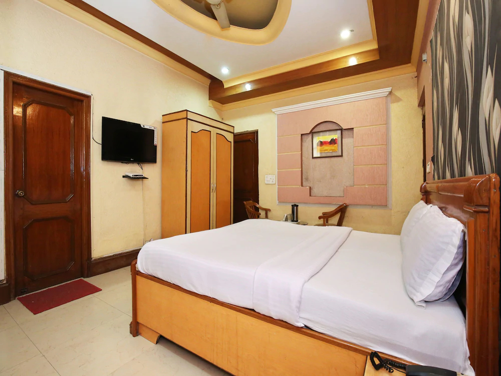 Gobind Regency By OYO Rooms