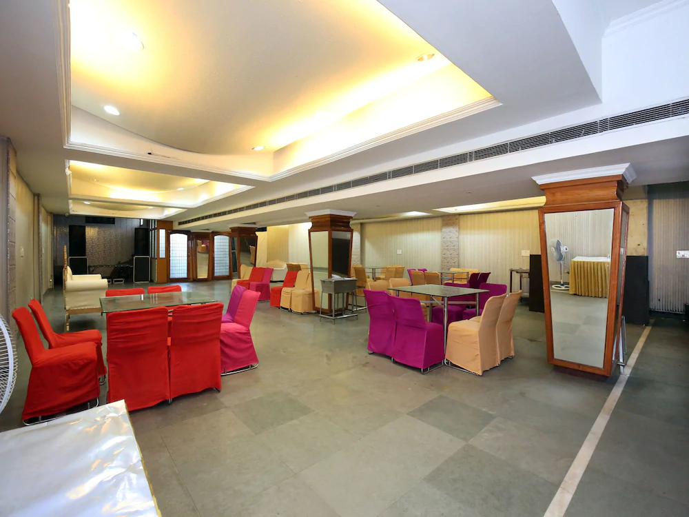 Gobind Regency By OYO Rooms