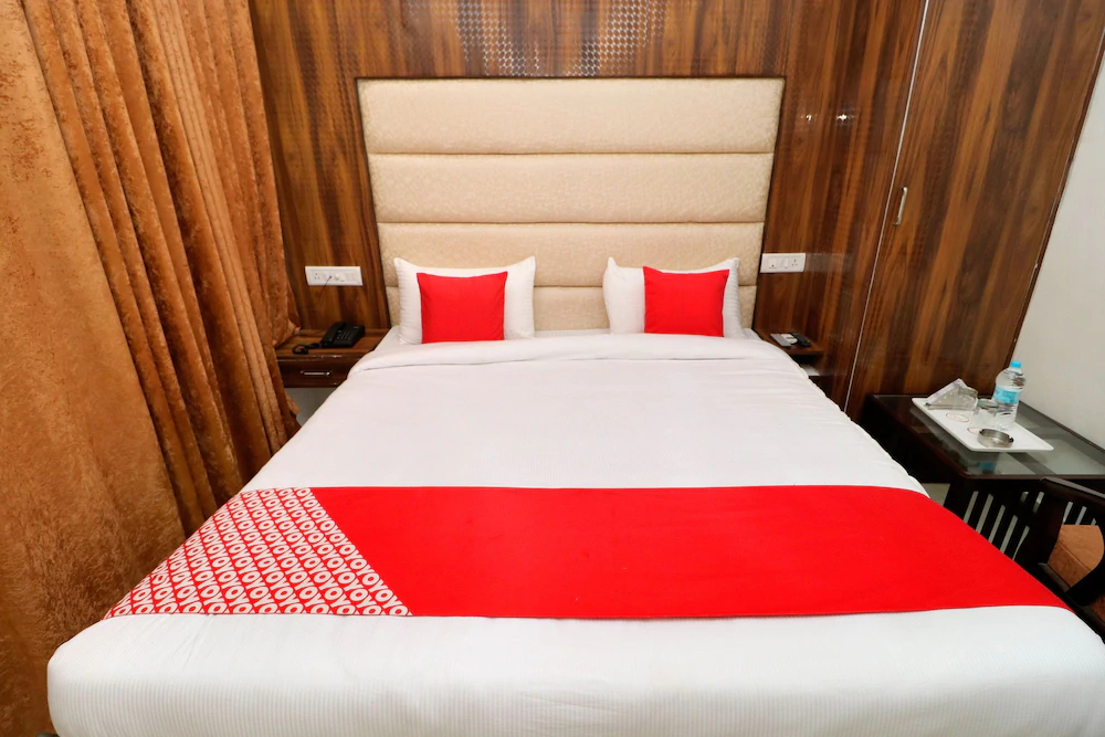 Hotel Grand Vista By OYO Rooms