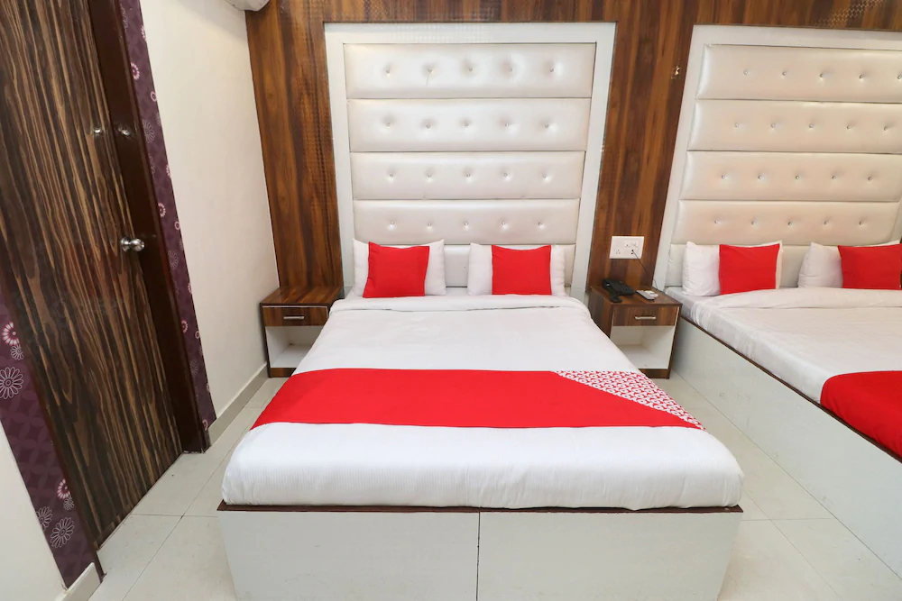 Hotel Grand Vista By OYO Rooms