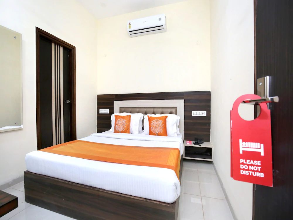 Hotel Jb by OYO Rooms