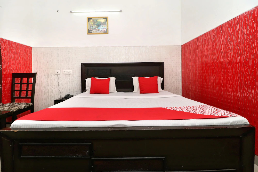 Hotel Punjab Residency By OYO Rooms