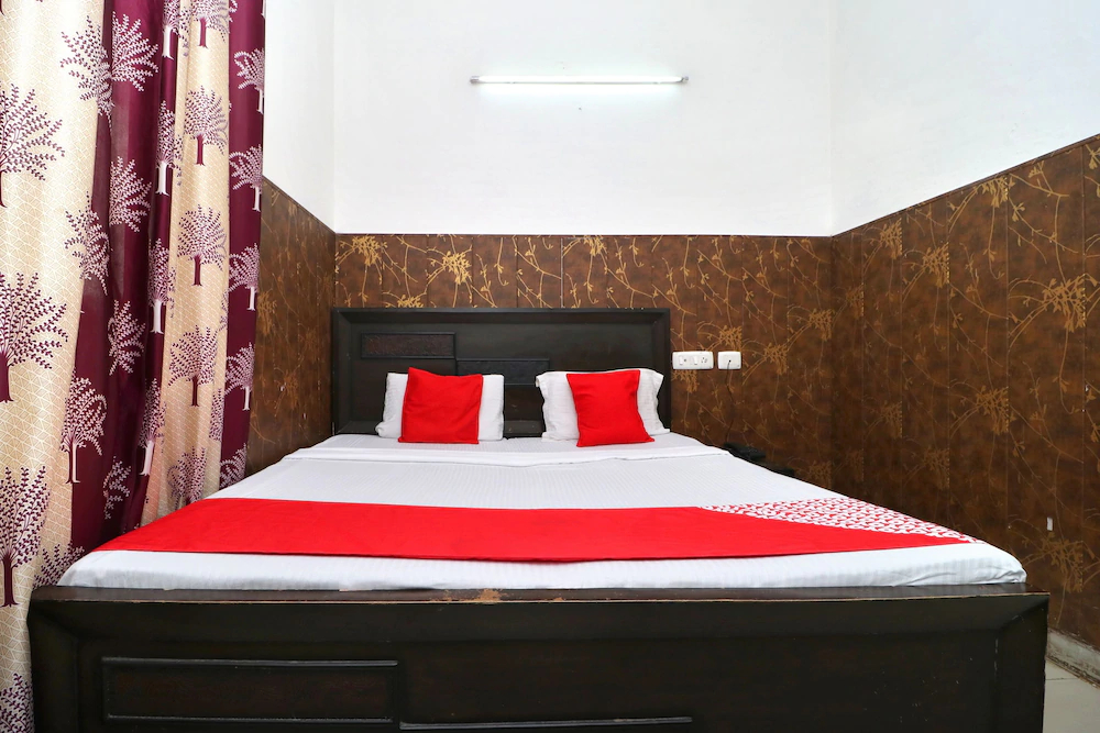 Hotel Punjab Residency By OYO Rooms