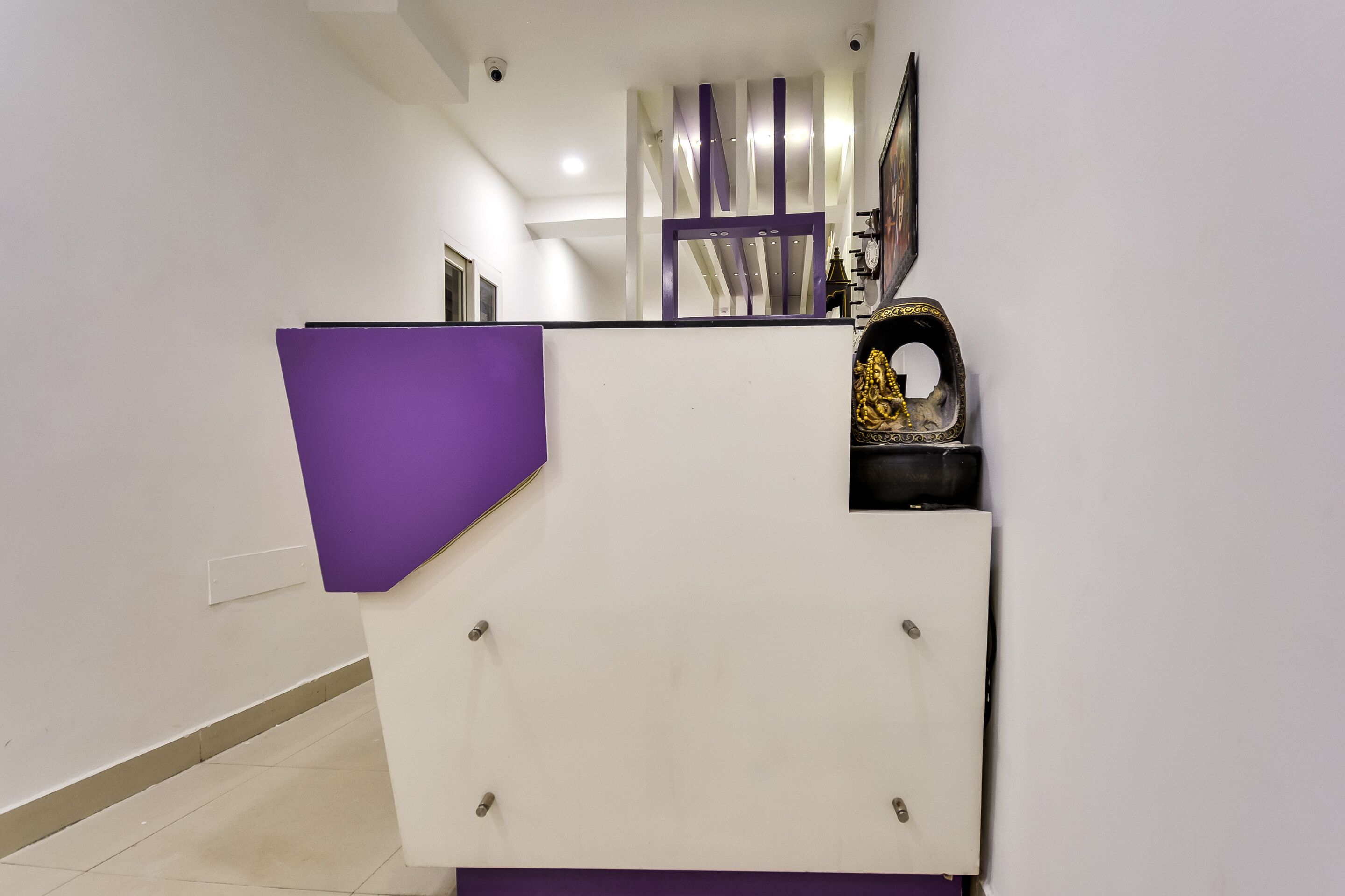 Hotel Purple Residency by OYO Rooms