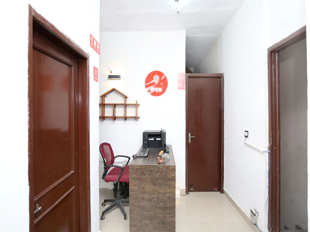 Hotel Rooftop By OYO Rooms